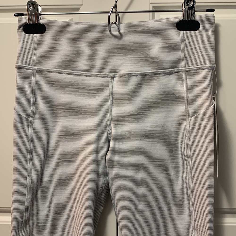 Lululemon Pace Rival Crop - Picture 3 of 12